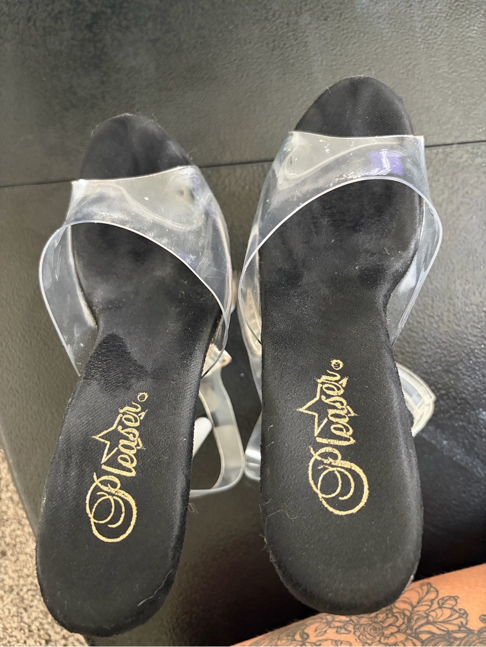 Very well worn Pleaser Sandals - Picture 3 of 4
